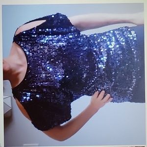 LILIANA navy blue sequin top cold shoulder short sleeve round neck Medium NEW…